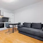 Newly-Renovated, Central City Apartment In The Heart Of Vienna